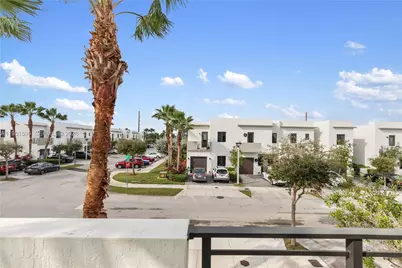 541 SW 91st Ct, Miami, FL 33174 - Photo 17