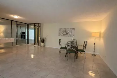 950 NE 199th St #2H, Miami, FL 33179 - Photo 5