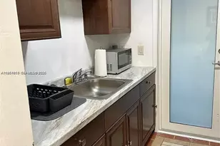 4485 SW 7th St, Miami, FL 33134 - Photo 7