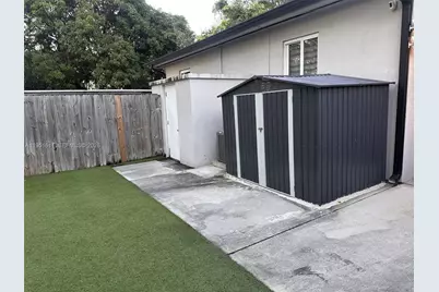 4485 SW 7th St, Miami, FL 33134 - Photo 23