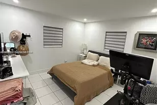 4485 SW 7th St, Miami, FL 33134 - Photo 9
