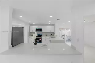 13209 NW 12th Ct, Sunrise, FL 33323 - Photo 11