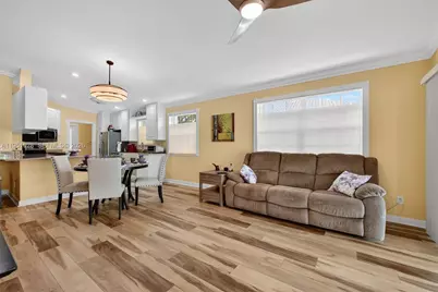 10653 SW Hartwick Dr, Port Saint Lucie, FL 34987 - Photo 21