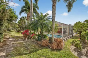 10653 SW Hartwick Dr, Port Saint Lucie, FL 34987 - Photo 9