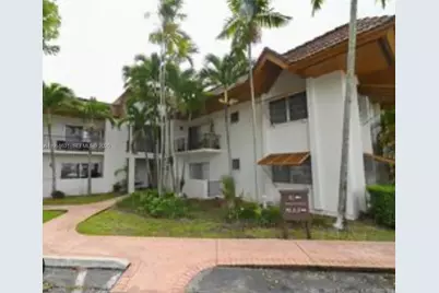 9402 SW 77th Ave #L8, Miami, FL 33156 - Photo 1