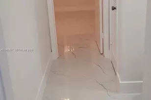 9402 SW 77th Ave, Miami, FL 33156 - Photo 15