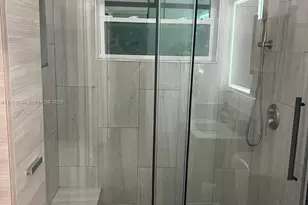 5620 SW 38th St, Davie, FL 33314 - Photo 7