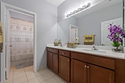 3521 W 92nd Pl, Hialeah, FL 33018 - Photo 27