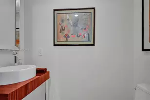 2711 S Ocean Dr, Hollywood, FL 33019 - Photo 29