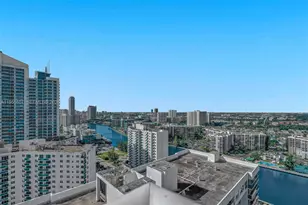 2711 S Ocean Dr, Hollywood, FL 33019 - Photo 23