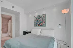 2711 S Ocean Dr, Hollywood, FL 33019 - Photo 13