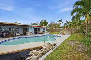 424 SW 7th Ave, Boynton Beach, FL 33435 - Photo 29