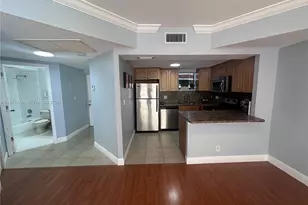 8290 Lake Dr, Doral, FL 33166 - Photo 5