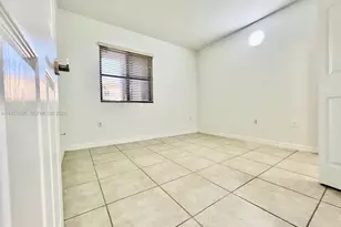 22621 SW 88th Pl, Cutler Bay, FL 33190 - Photo 15