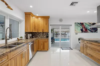 2918 Cleveland St, Hollywood, FL 33020 - Photo 15