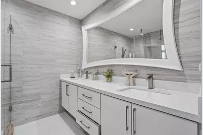 2918 Cleveland St, Hollywood, FL 33020 - Photo 21