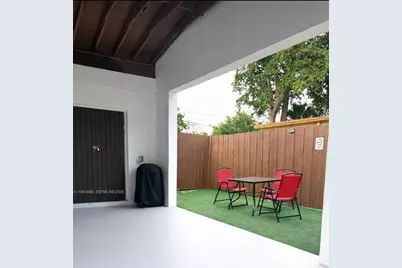 133 SW 22nd Ter, Fort Lauderdale, FL 33312 - Photo 11