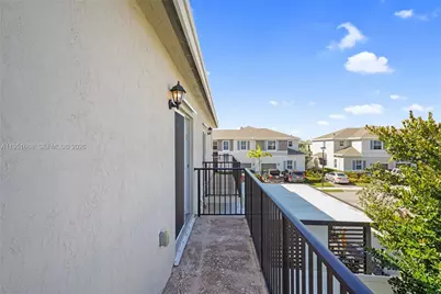 767 SE 18th St, Homestead, FL 33034 - Photo 23