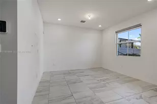 767 SE 18th St, Homestead, FL 33034 - Photo 9