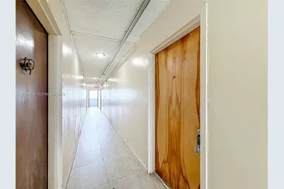 1800 NW 24th Ave #1020, Miami, FL 33125 - Photo 7