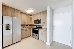 1800 NW 24th Ave, Miami, FL 33125 - Photo 9