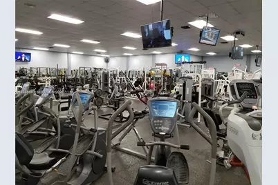 100 Lakeview Dr #108, Weston, FL 33326 - Photo 13