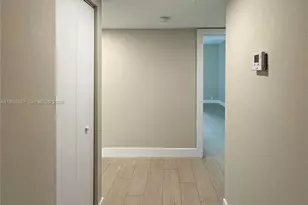 520 Brickell Key Dr, Miami, FL 33131 - Photo 25