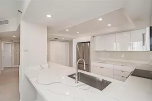 520 Brickell Key Dr, Miami, FL 33131 - Photo 1