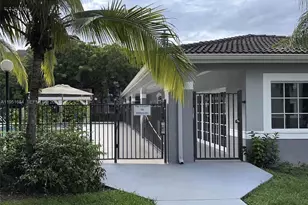 15400 SW 284th St, Homestead, FL 33033 - Photo 5