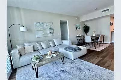 950 Brickell Bay Dr #1905, Miami, FL 33131 - Photo 17