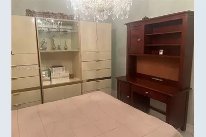 201 SW 51st Ct, Miami, FL 33134 - Photo 13