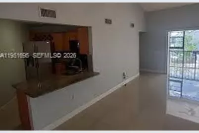 9417 Fontainebleau Blvd #214, Miami, FL 33172 - Photo 3