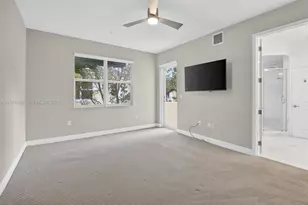 12444 NW 17th Manor, Pembroke Pines, FL 33028 - Photo 23