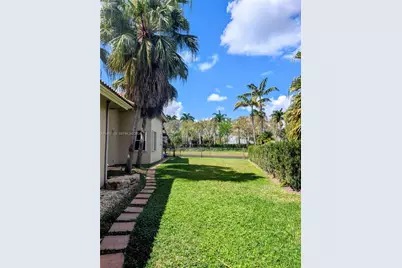 104 Dockside Cir, Weston, FL 33327 - Photo 33