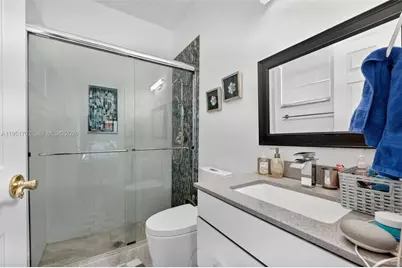 104 Dockside Cir, Weston, FL 33327 - Photo 29