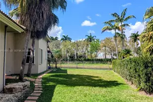 104 Dockside Cir, Weston, FL 33327 - Photo 35