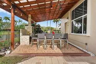 104 Dockside Cir, Weston, FL 33327 - Photo 41