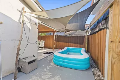 10358 NW 128th Ter, Hialeah Gardens, FL 33018 - Photo 23