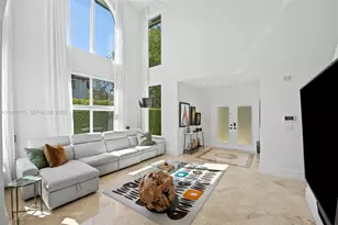 6061 SW 13th St, West Miami, FL 33144 - Photo 9