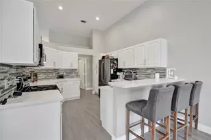 8795 NW 76th Pl, Tamarac, FL 33321 - Photo 47