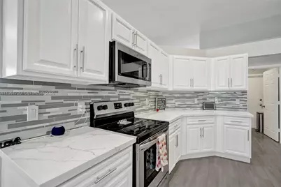 8795 NW 76th Pl, Tamarac, FL 33321 - Photo 49