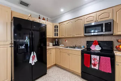 9601-9603 SW 36th St, Miami, FL 33165 - Photo 5