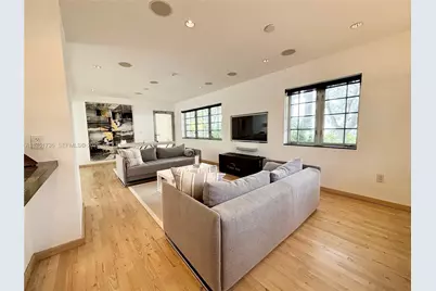 1520 Michigan Ave #1, Miami Beach, FL 33139 - Photo 3