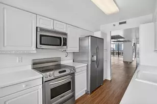 3640 Yacht Club Dr, Aventura, FL 33180 - Photo 35