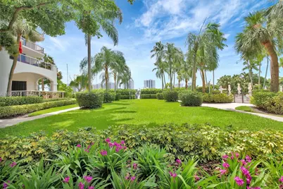 3640 Yacht Club Dr #708, Aventura, FL 33180 - Photo 81