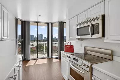 3640 Yacht Club Dr #708, Aventura, FL 33180 - Photo 21