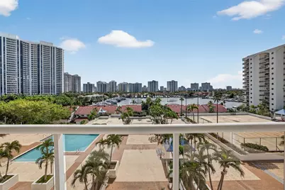 3640 Yacht Club Dr #708, Aventura, FL 33180 - Photo 19
