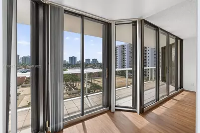 3640 Yacht Club Dr #708, Aventura, FL 33180 - Photo 31