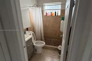 2200 NW 110th St, Miami, FL 33167 - Photo 11