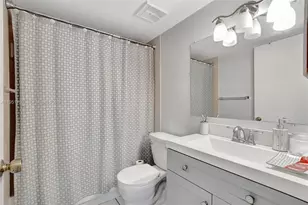 588 Trace Cir, Deerfield Beach, FL 33441 - Photo 19